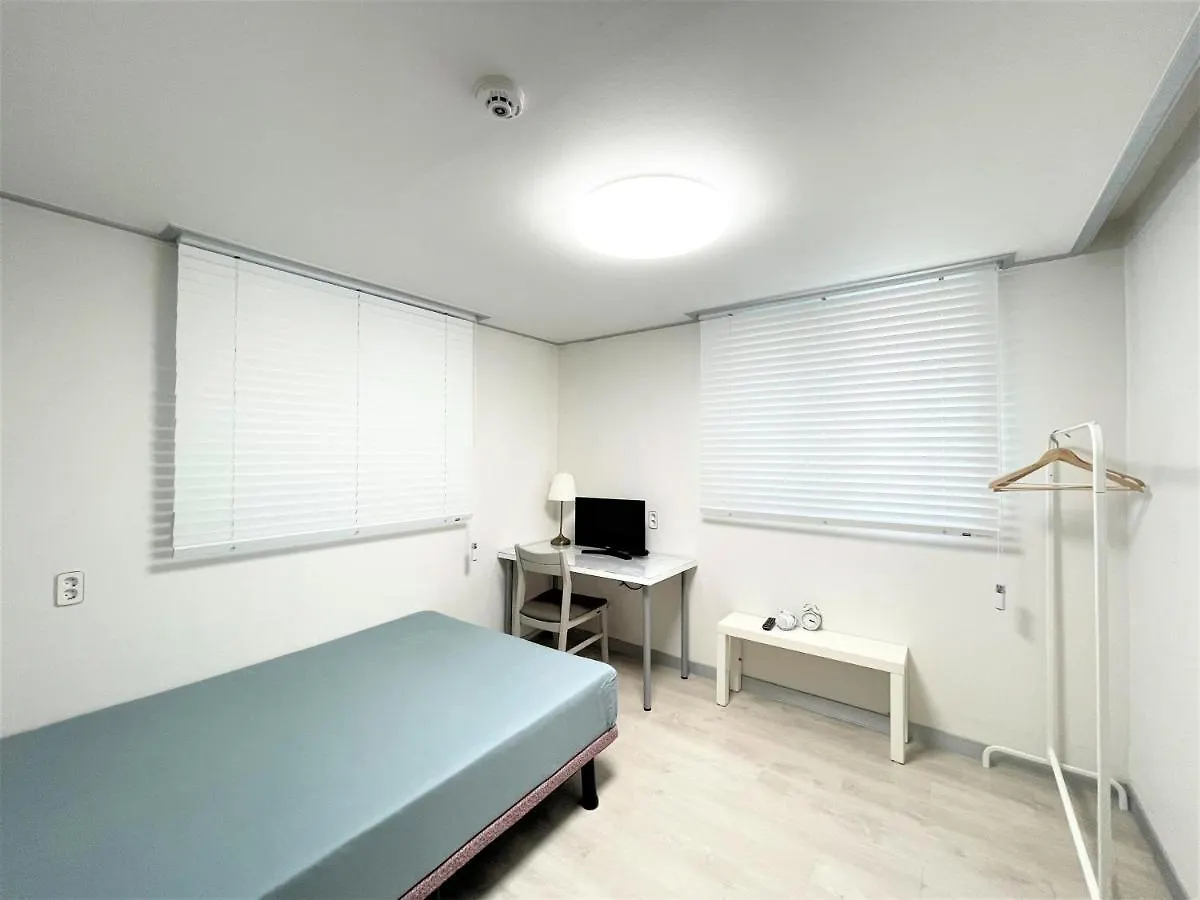 W Premium Guesthouse Incheon Airport Guest house