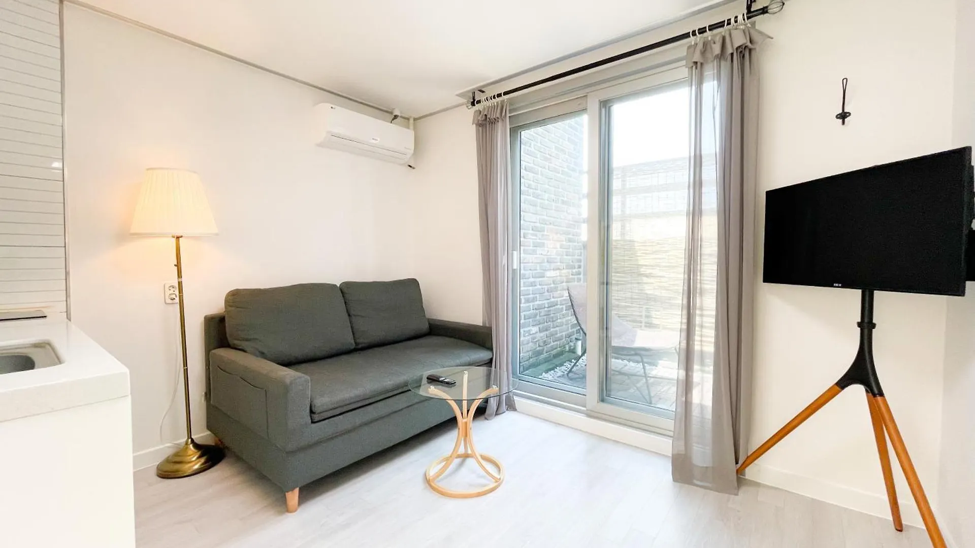 W Premium Guesthouse Incheon Airport 0*,  South Korea